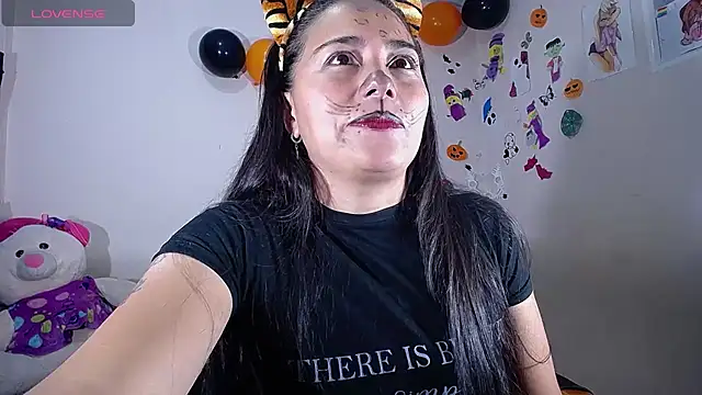 hanna_girl21 Adlı Modelin Canlı XXX Sohbeti