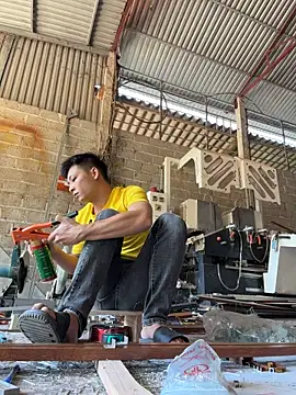 Naughty___asian Adlı Modelin Canlı XXX Sohbeti