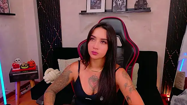 EmmyEvans1 라이브 XXX 채팅