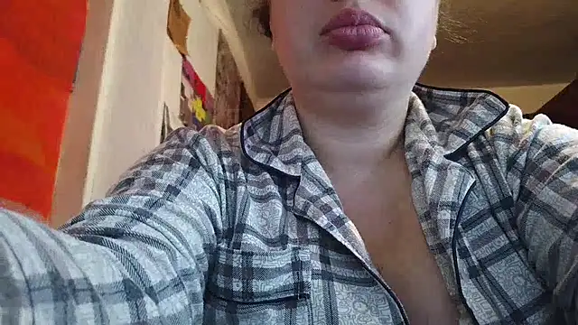 Cora_Maro Adlı Modelin Canlı XXX Sohbeti