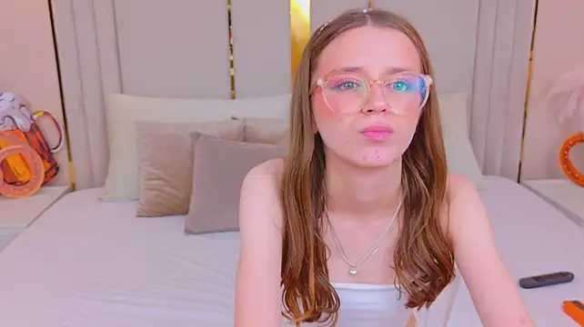 XXX chat uživo modela StellaMour