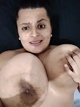 Miss_balloonsmila Adlı Modelin Canlı XXX Sohbeti