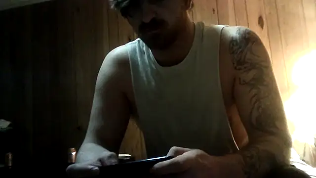WyattL96 Chat XXX in diretta