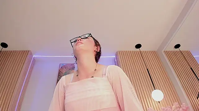 צ'אט XXX בשידור חי של Adeline_Smith__