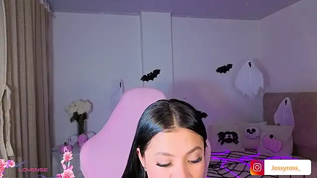 Victoryyy_ Live XXX-chat