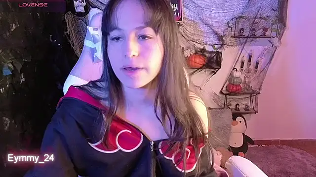 Chat XXX en directo de Eymmy_24
