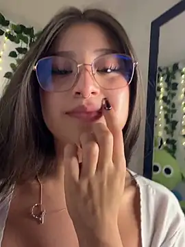 Neftis_lyria's Live XXX Chat