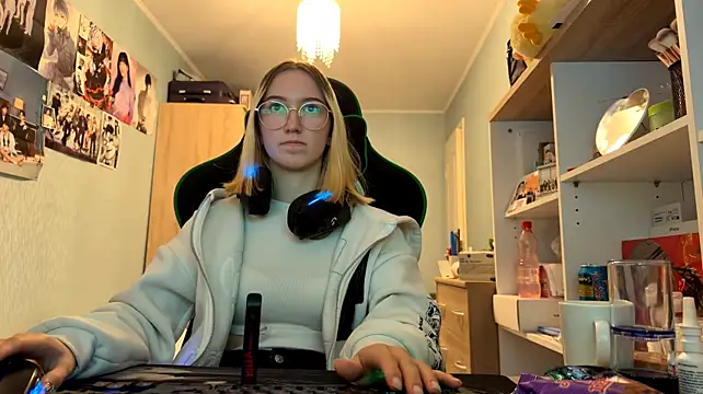SoniaKotts Chat XXX in diretta