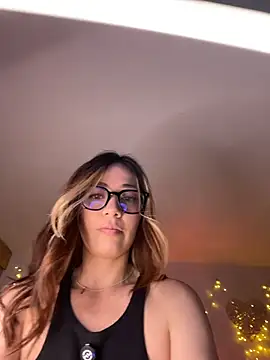 melissacloudlatin's Live XXX Chat