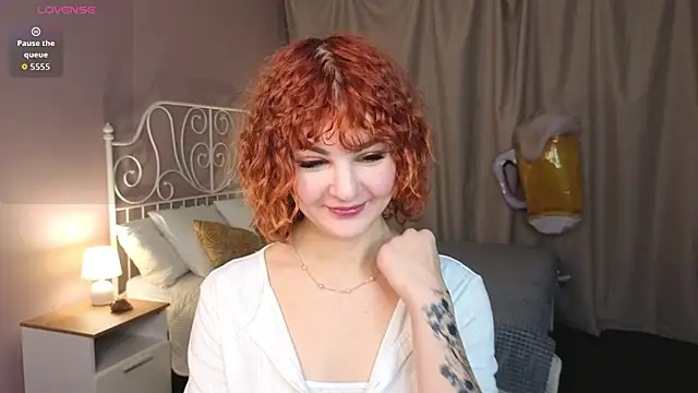 Kira__Fluffy's Live XXX Chat