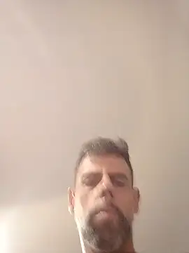 leo_pt_BR élő XXX-chatje