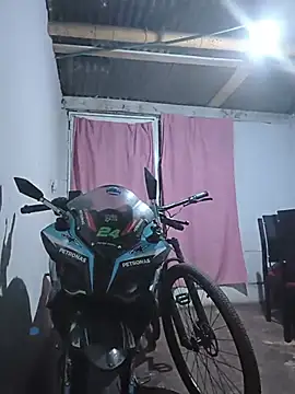 Czat XXX na żywo – Javiinbogota