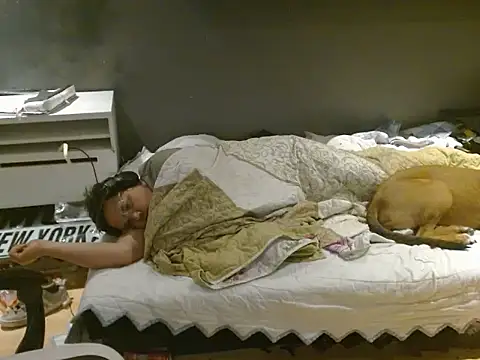 Chatroom XXX en direct de Bebemickey75