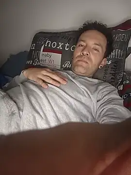 your_sexyguy10's Live XXX Chat