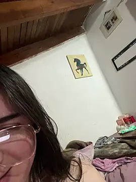 MillieBobbyBrowns Webcam-Show