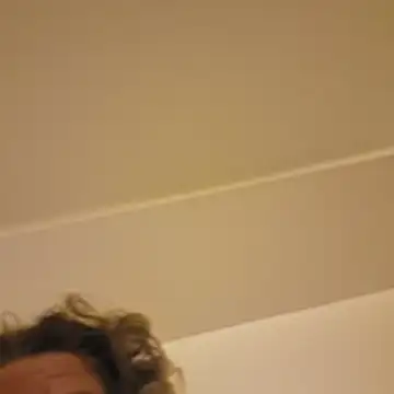 NoraBluee Webcam-Show