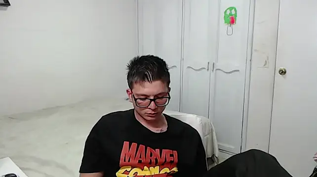 MathewCollin – Naživo XXX chat