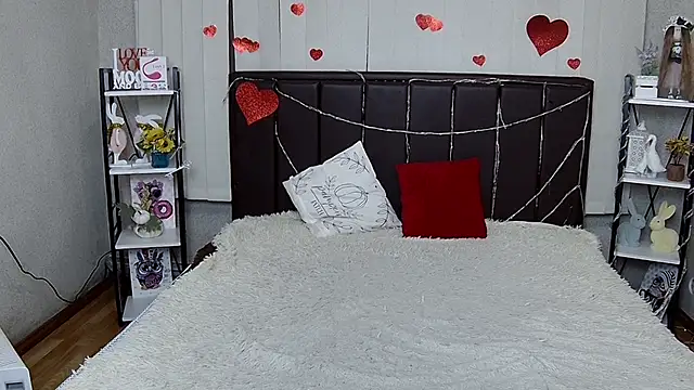 RoseHille live XXX chat