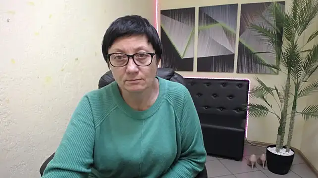 Chat +18 de EmilyL0ve ao vivo