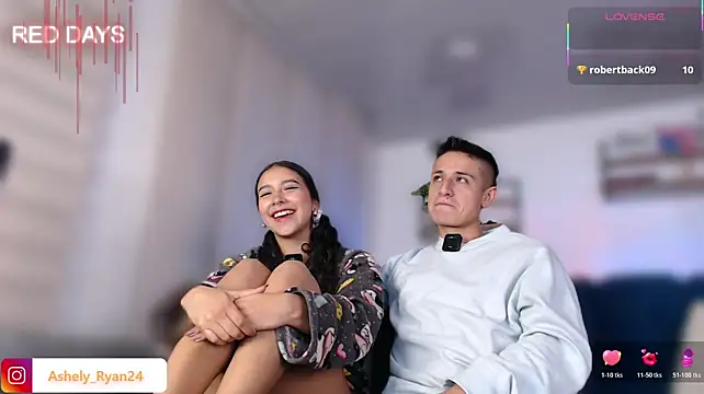 צ'אט XXX בשידור חי של ashely_ryan24