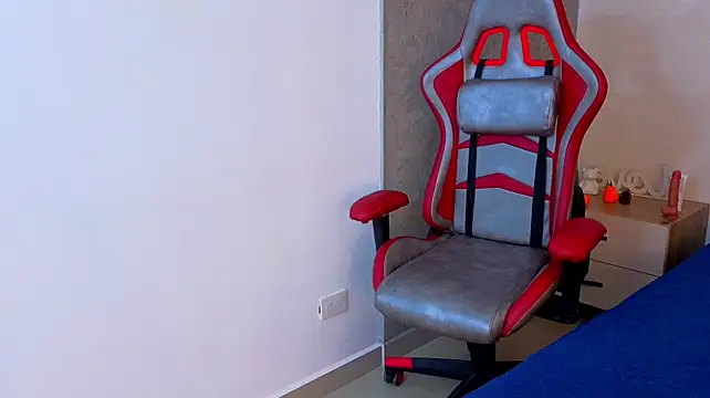 Chat +18 de VelmaHarper ao vivo