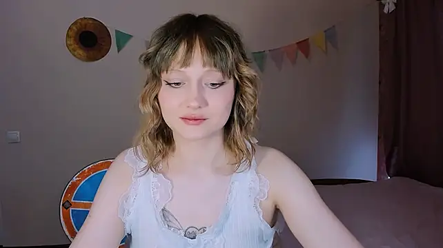 Chat +18 de MariaMango ao vivo