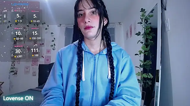 IsaBaileys_ Adlı Modelin Canlı XXX Sohbeti