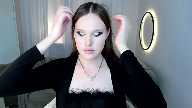 XXX chat uživo modela EffieMinki