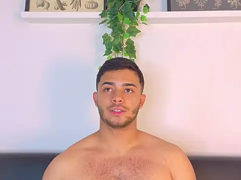 Živý XXX chat TylerWest_