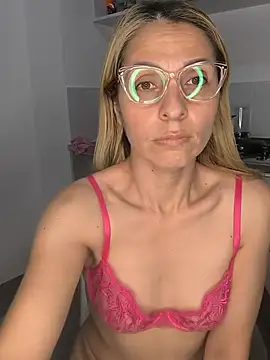 AlexaFoxx_ 即時 XXX 聊天