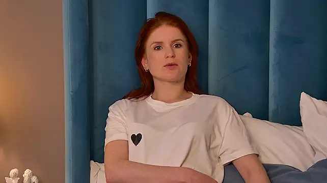 NinellSky's Live XXX Chat