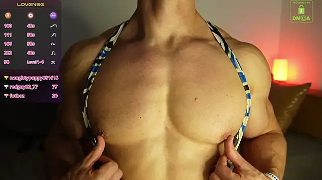แชท XXX สดของ SteeveMuscle