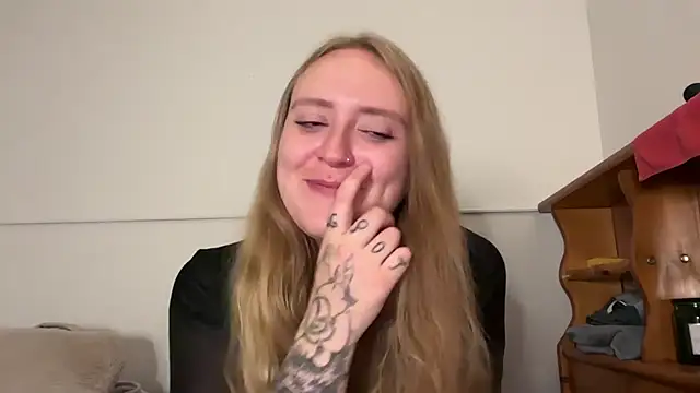 Pattyworld69: онлайн-секс-чат