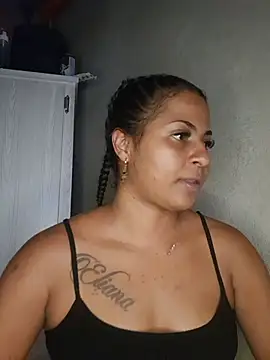 Chat +18 de Giselabrunette25 ao vivo