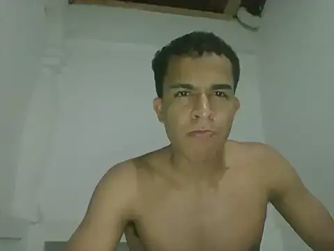 Chat +18 de Axtom_1 ao vivo