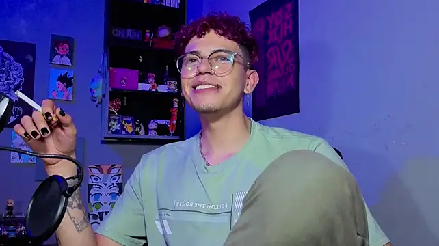 MikeyKuro – Naživo XXX chat