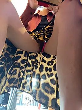 littleqiu Chat XXX in diretta