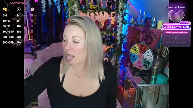 Chat XXX ao vivo de Solesticia