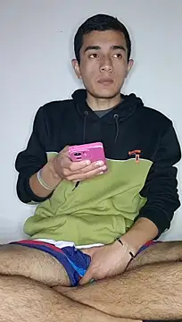 Thick_Cock Adlı Modelin Canlı XXX Sohbeti