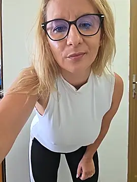 KaylinJan – Live XXX-chat
