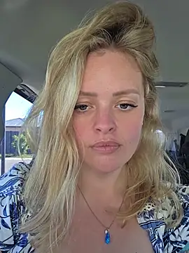 Bridgette03 – Naživo XXX chat