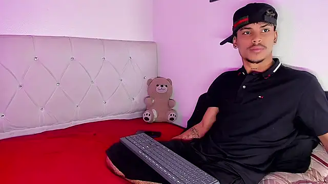 Angel_foxc13 现场XXX聊天