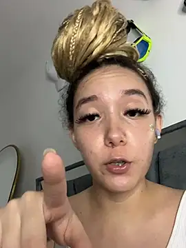 Chat XXX ao vivo de alaia_princess