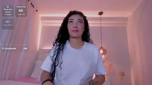 emilly_duque XXX чат на живо