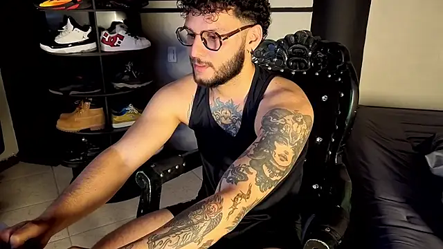 Chatroom XXX en direct de Tadeo_Prieto_