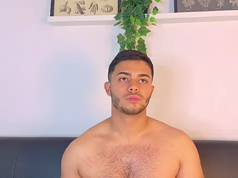 Živý XXX chat TylerWest_