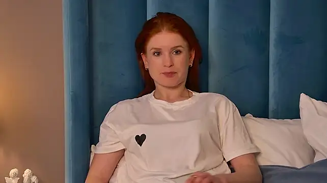XXX chat uživo modela NinellSky