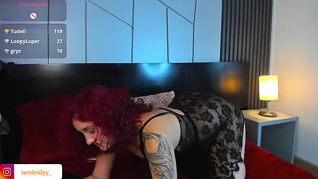 LeidySavage's Live XXX Chat