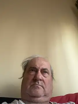 csikar Chat XXX in diretta