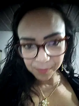 CrissDessire Show in webcam